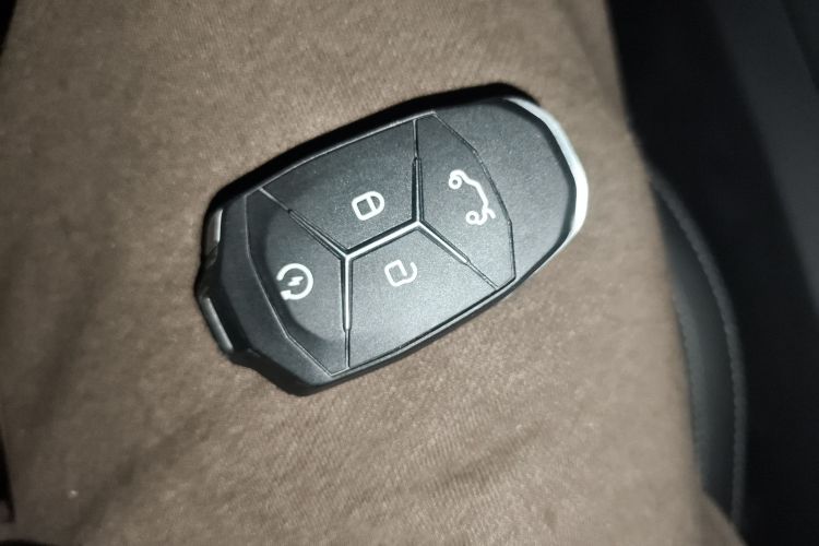 领克03 2021款 2.0TD 自动劲 冠军版中控内饰11