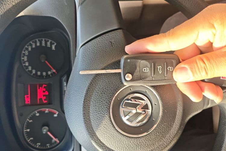 大众 捷达 2015款 质惠版 1.4L 手动舒适型中控内饰11