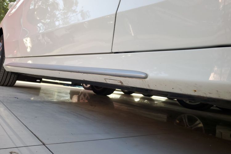 奔驰C级 2017款 改款 C 200 L 运动版局部细节9001