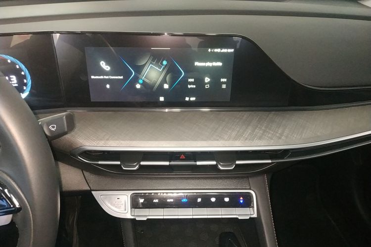 长安 逸动 2024款 PLUS 蓝鲸NE 1.4T GDI DCT高能版中控内饰16