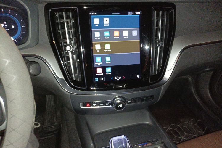 沃尔沃S60 2024款 B4 智逸豪华版中控内饰16