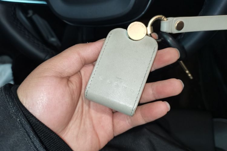 沃尔沃XC40 2023款 B3 智远豪华版中控内饰11