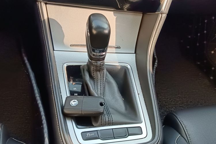 名爵 MG6 2017款 20T 自动豪华智联版 国V局部细节18