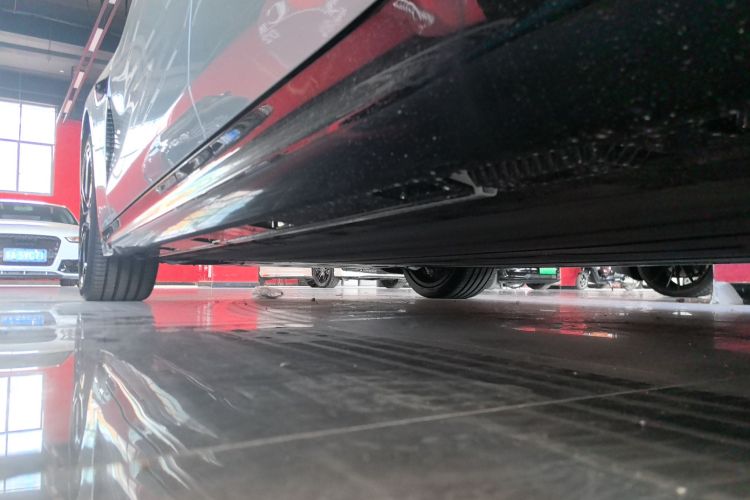 小米汽车 小米SU7 2024款 后驱长续航智驾版局部细节9002