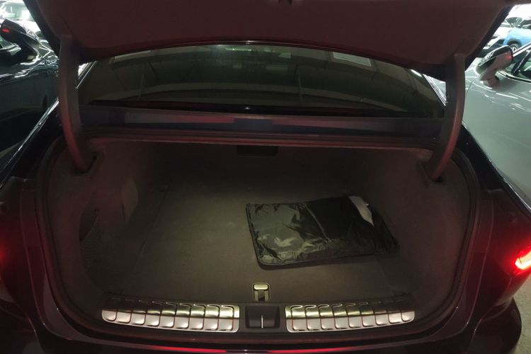 蔚来ET7 2024款 100kWh 行政签名版机舱底盘23