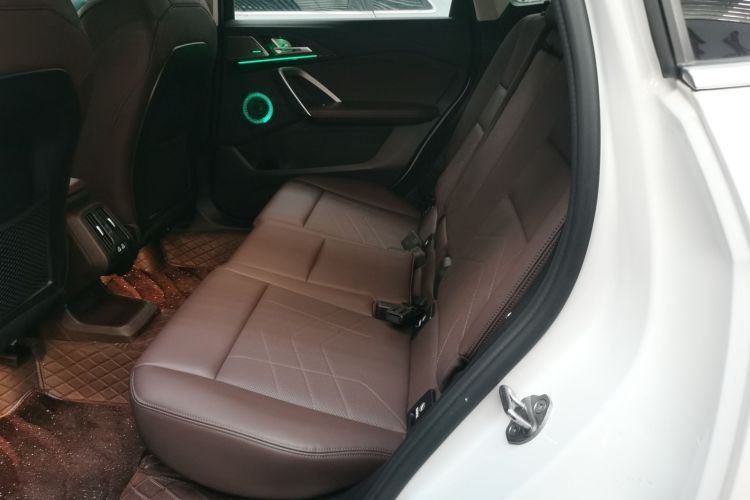 宝马X1 2023款 sDrive25Li X设计套装中控内饰21