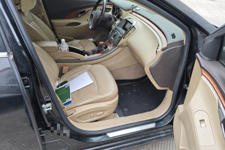 别克 君越 2012款 2.4L SIDI豪雅版局部细节9005