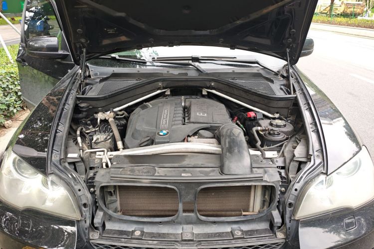 宝马X5(进口) 2013款 xDrive35i 领先型局部细节24