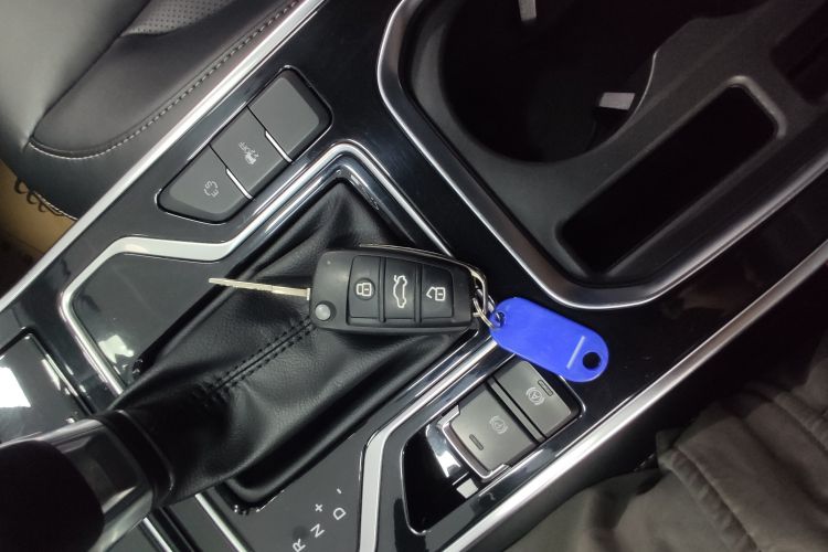 奇瑞 艾瑞泽5 2019款 改款PRO 1.5L CVT青春版 国VI中控内饰11