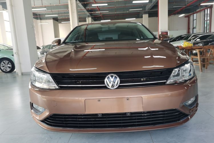 大众 凌渡 2017款 230TSI DSG风尚版车身外观2