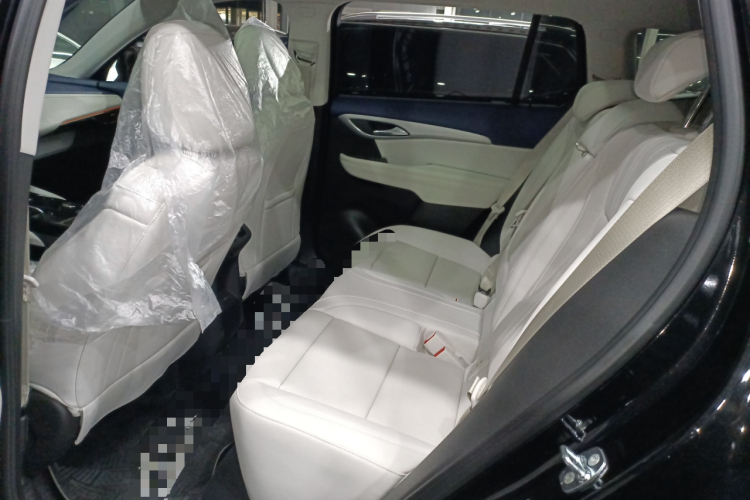 别克 2025款 昂科威Plus 四驱Avenir艾维亚中控内饰21