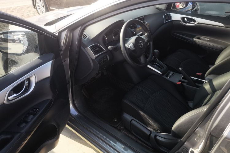 日产 轩逸 2021款 经典 1.6XE CVT舒适版中控内饰20