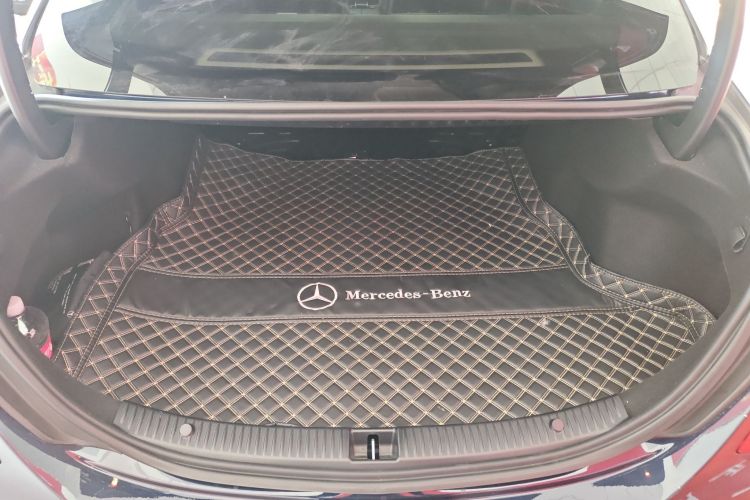 奔驰C级 2015款 改款 C 180 L 运动型机舱底盘23