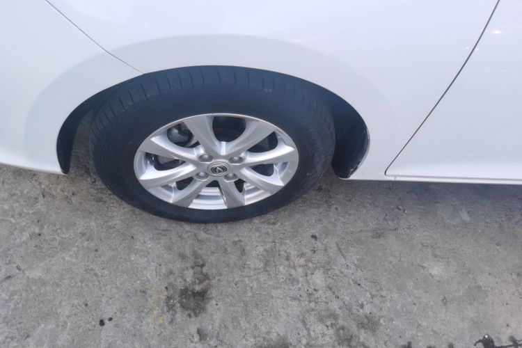 长安 悦翔 2019款 1.5L DCT 联动云版车身外观6007