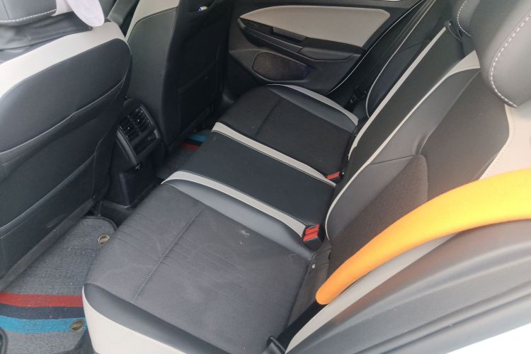 大众 高尔夫 2021款 280TSI DSG Pro中控内饰7004