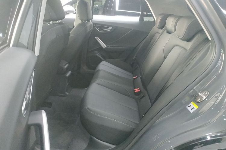 奥迪Q2L 2021款 35 TFSI 进取动感型中控内饰21