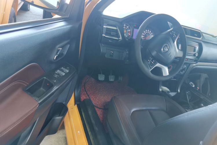 长城 风骏5 2020款 2.4L汽油两驱超值型大双排国VI 4K22D4M中控内饰7003