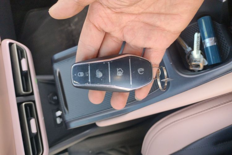 比亚迪 海鸥 2025款 305km 活力版中控内饰11