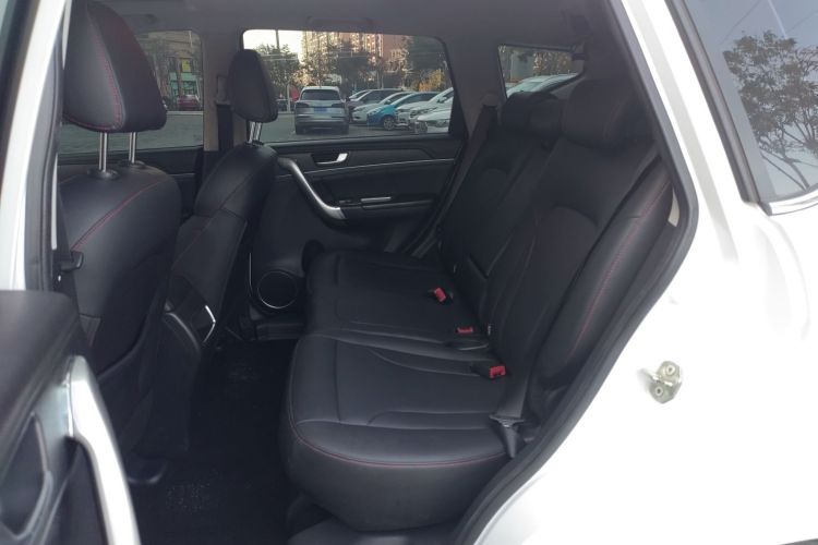 哈弗M6 2017款 1.5T 自动两驱精英型中控内饰21