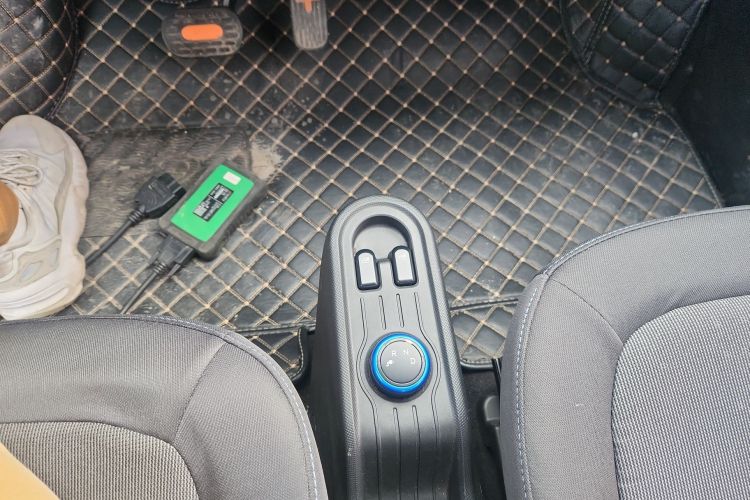 五菱汽车 宏光MINIEV 2021款 马卡龙臻享款 三元锂中控内饰18