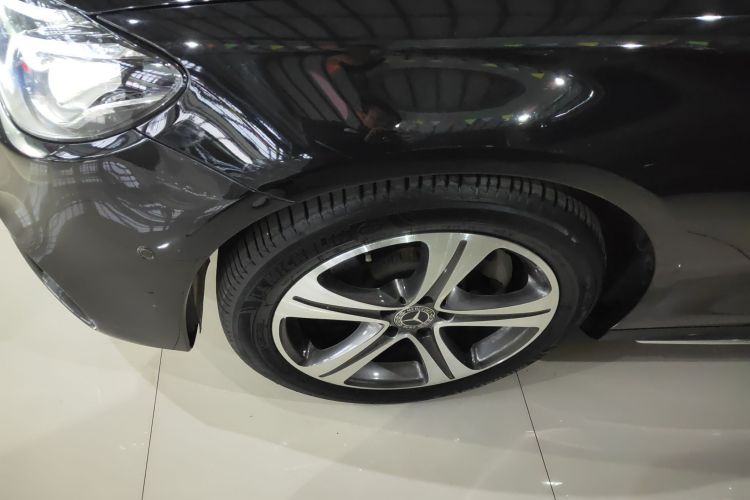 奔驰E级 2018款 E 200 L 运动型车身外观6007