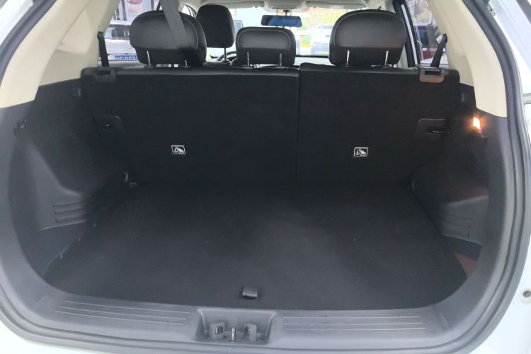 吉利汽车 博越 2021款 百万款 1.8TD DCT两驱舒适型局部细节23