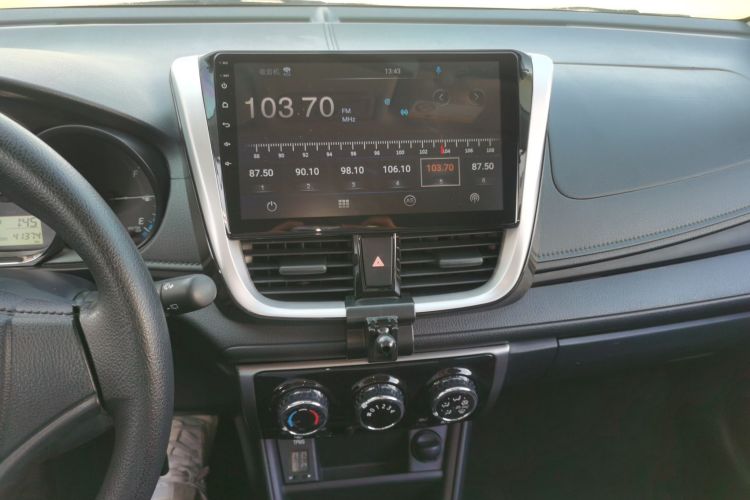 丰田 YARiS L 致炫 2016款 改款 1.5E CVT魅动版中控内饰16