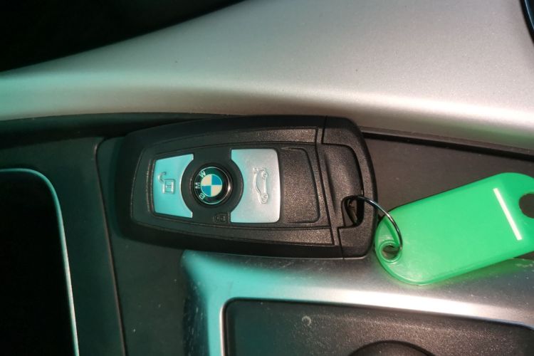 宝马1系(进口) 2018款 118i 领先型中控内饰11