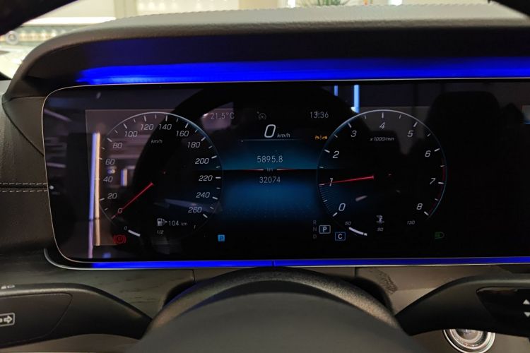 奔驰E级(进口) 2023款 E 260 敞篷轿跑车局部细节14