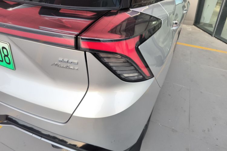 名爵 MG4 EV 2022款 425km 旗舰版车身外观9