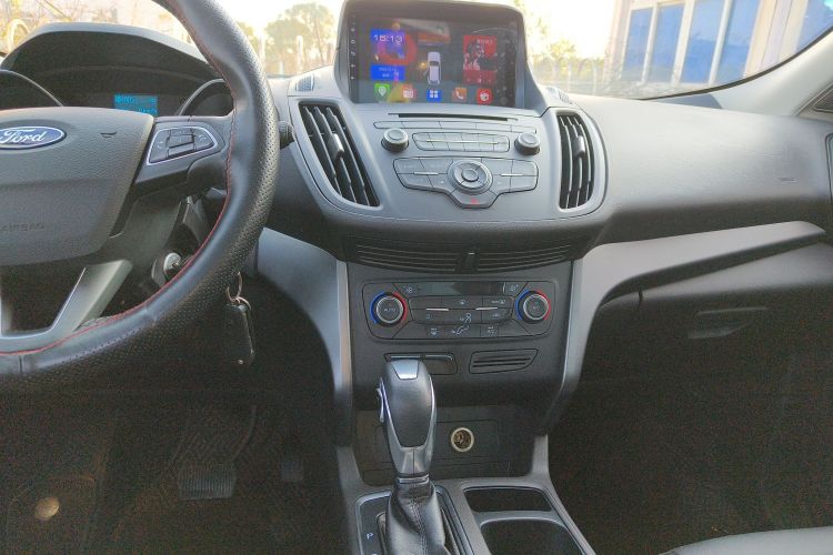 福特 翼虎 2018款 EcoBoost 180 两驱铂翼型局部细节16