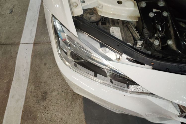 宝马3系 2017款 320Li M运动型车身外观6006