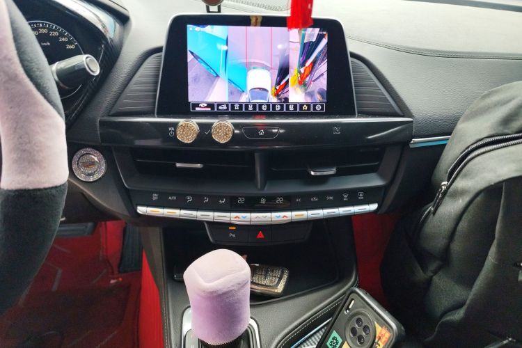 凯迪拉克CT4 2020款 28T 时尚型局部细节16