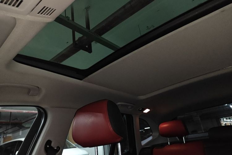 宝马X1 2013款 sDrive18i 时尚型局部细节22