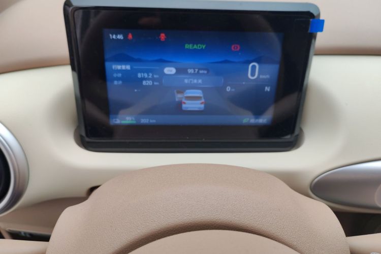 五菱汽车 宏光MINIEV 2025款 四门版 进阶款中控内饰14