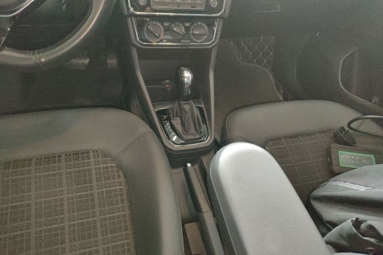 大众 捷达 2017款 1.5L 自动舒适型局部细节18