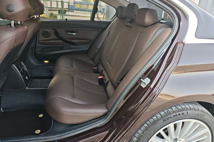 宝马3系 2018款 320Li 时尚型中控内饰21