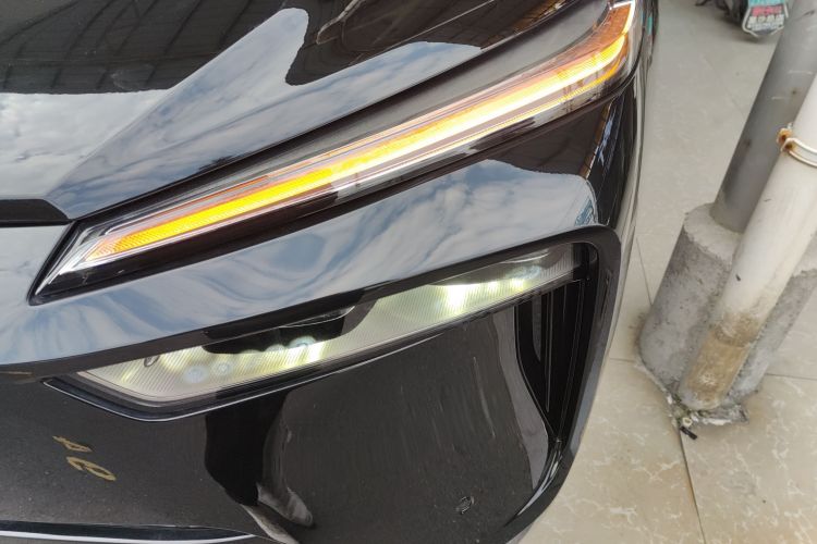 魏牌 蓝山 2025款 四驱 Max局部细节36