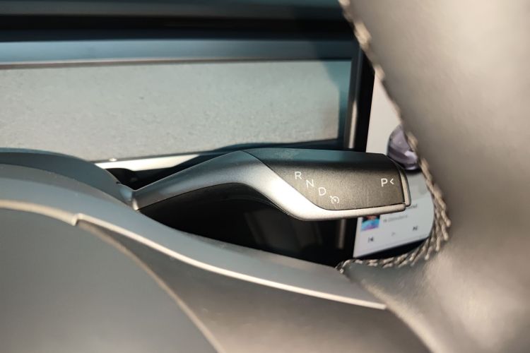 特斯拉 Model Y 2024款 后轮驱动版局部细节18