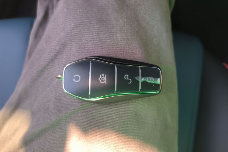 比亚迪 海豚 2021款 405km 时尚版中控内饰11