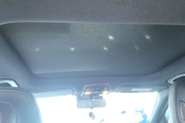 奔驰C级 2023款 C 260 L中控内饰22