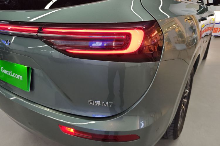 鸿蒙智行 问界M7 2022款 1.5T 后驱舒适版车身外观9