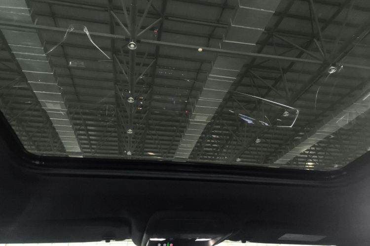 凯迪拉克XT6 2020款 28T 七座豪华运动型至享安全版中控内饰22