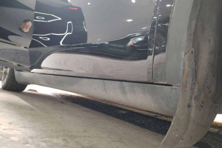 特斯拉 Model Y 2022款 改款 后轮驱动版局部细节9001