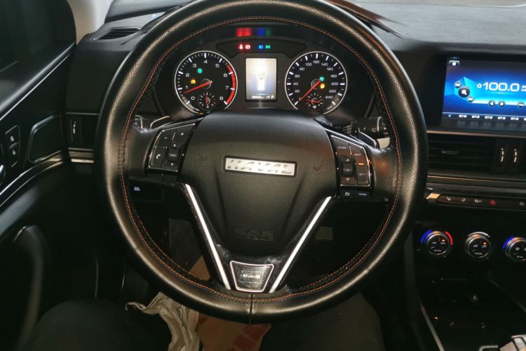 哈弗H6 2018款 运动版 1.5T 自动两驱精英型 国V中控内饰13