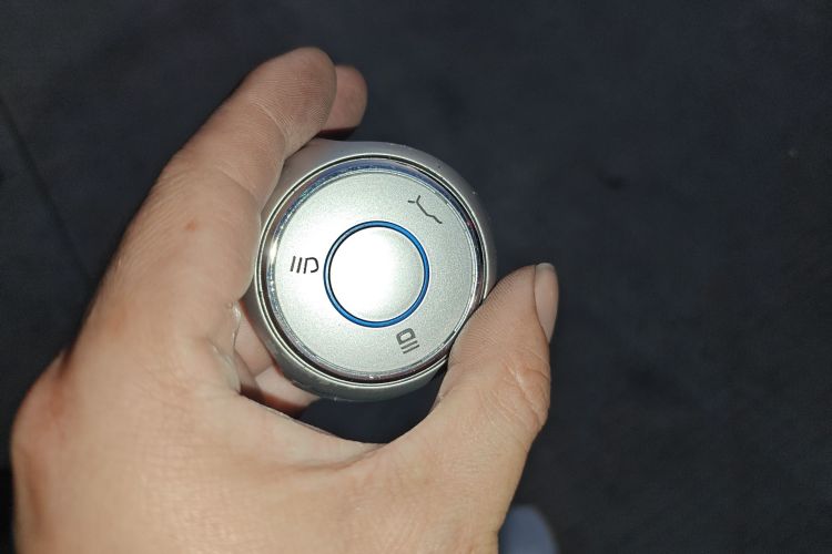 哪吒汽车 哪吒U 2022款 Pro 400 畅行版中控内饰11