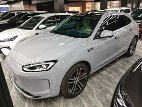 鸿蒙智行 问界M5 2025款 纯电  Ultra 后驱版