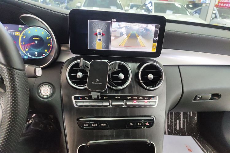 奔驰C级 2020款 改款 C 200 L 时尚型运动版中控内饰16