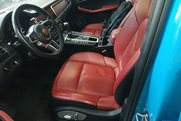 保时捷 2021款 Macan 2.0T中控内饰19