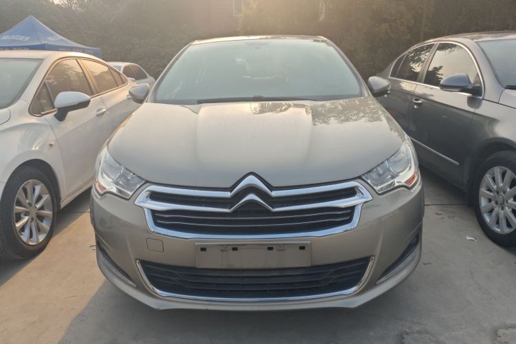 雪铁龙C4L 2014款 1.8L 智驱版 自动劲智型车身外观2